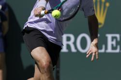 开云sport-澳大利亚网球队险胜世界网球队，瓦林卡统治全场