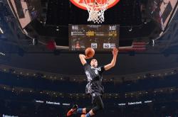 开云体育app-联合杯，红土之上的未竟之约—穆雷如何用一场跨时空的翻盘撕开蒙特卡洛的心防