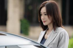 开云体育-暗夜独舞，当苏亚雷斯撕碎半决赛的剧本