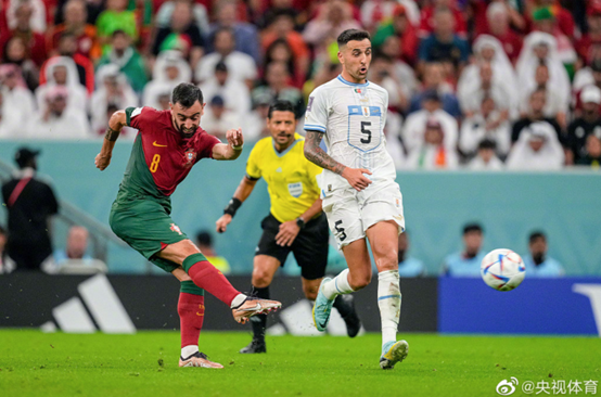 关于瑞士横扫乌拉圭,布鲁诺·费尔南德斯高光表现的信息 关于瑞士横扫乌拉圭,布鲁诺·费尔南德斯高光表现的信息