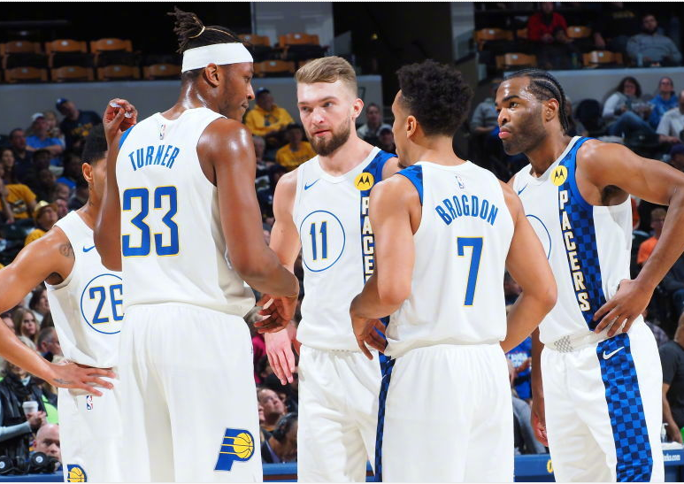 湖人翻盘雄鹿,巴图姆打破历史纪录 湖人翻盘雄鹿,巴图姆打破历史纪录