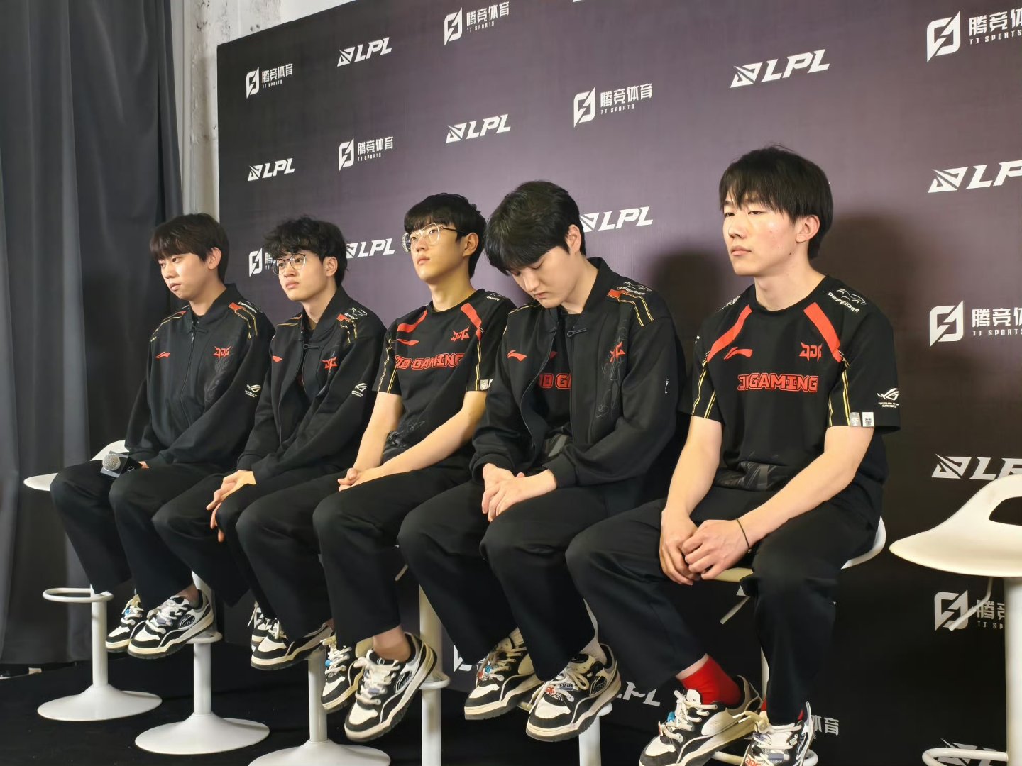 G2横扫PSG，Deft打破历史纪录