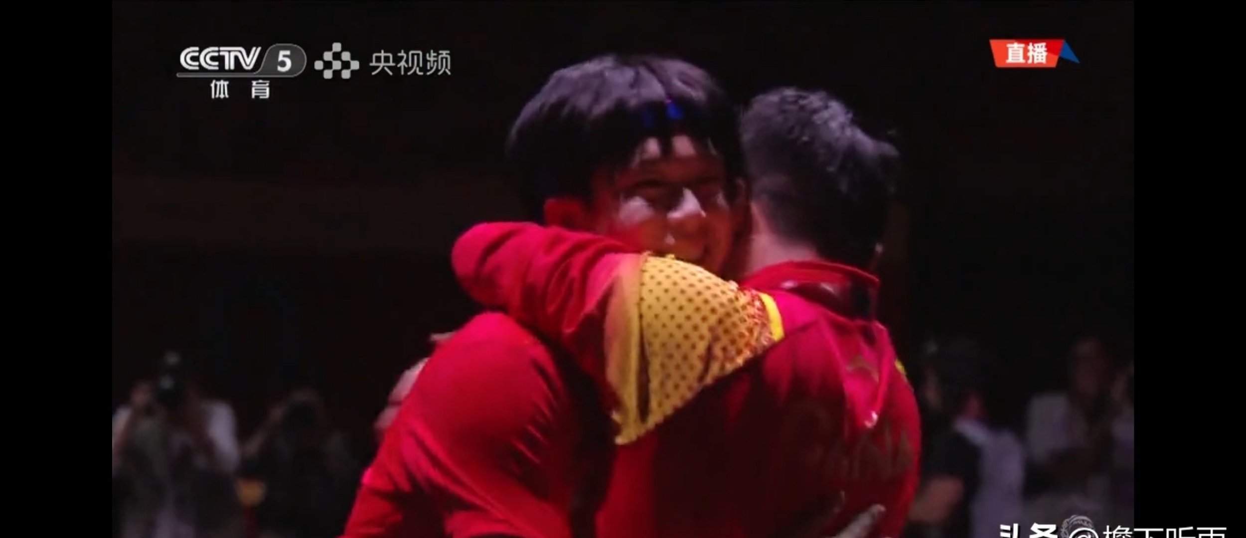 关于中国乒乓球队绝地反击日本乒乓球队,王皓绝境逆转的信息 关于中国乒乓球队绝地反击日本乒乓球队,王皓绝境逆转的信息