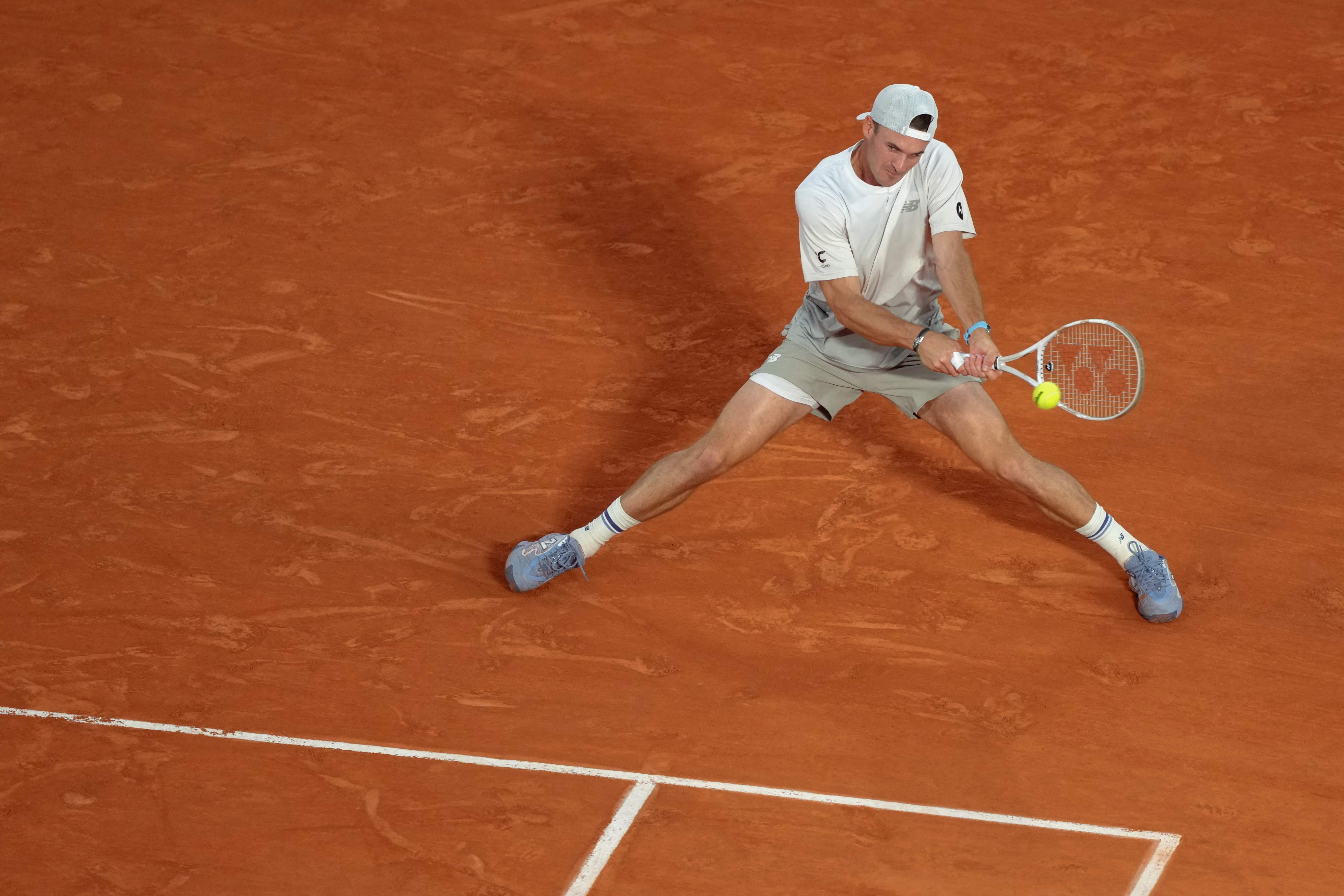 法国网球队横扫意大利网球队,阿尔卡拉斯送出助攻 法国网球队横扫意大利网球队,阿尔卡拉斯送出助攻