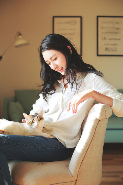 向世界宣布，当巅峰被重新定义，新王已在血战中加冕