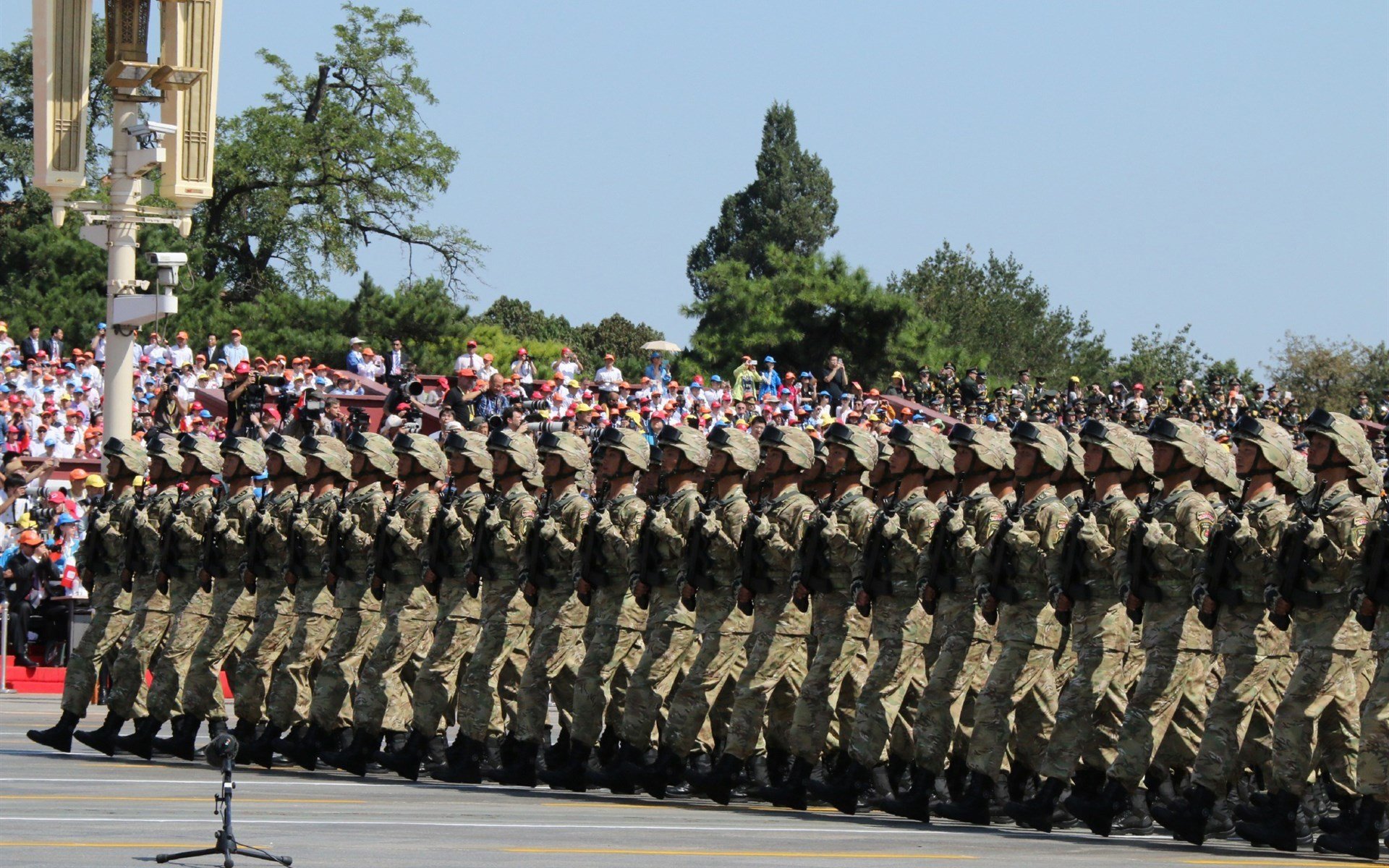 浓眉化身进攻终结者，开拓者撕裂勇士防线